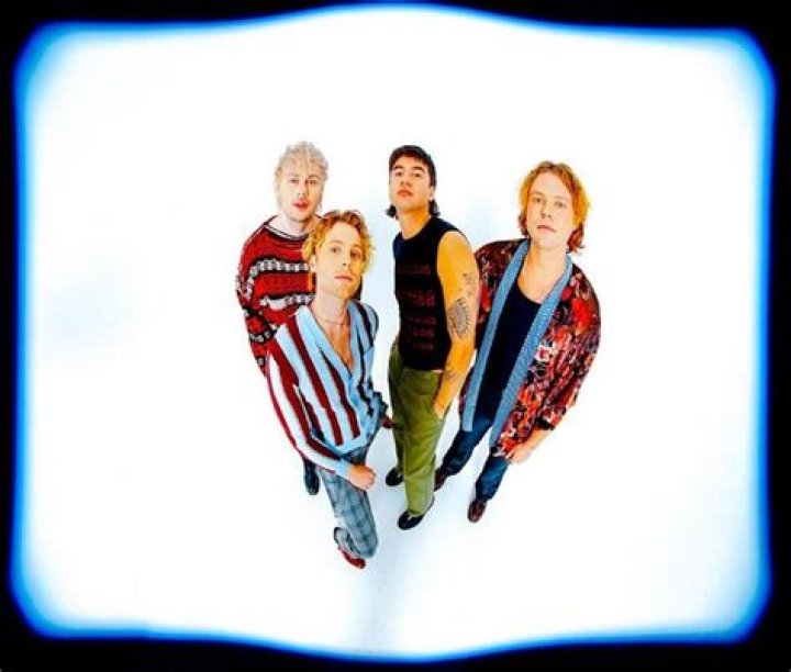 5SOS release 'Blender' and announce a very special live show at The Royal Albert Hall