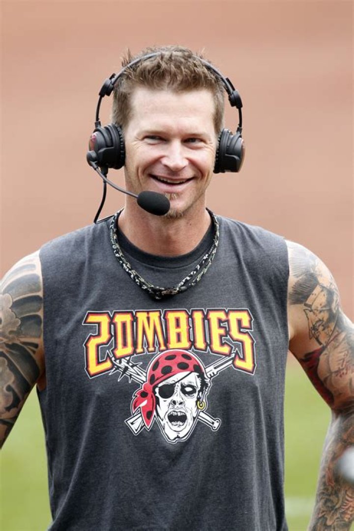 A. J. Burnett - Net Worth, Age, Height, Birthday, Bio, Wiki!