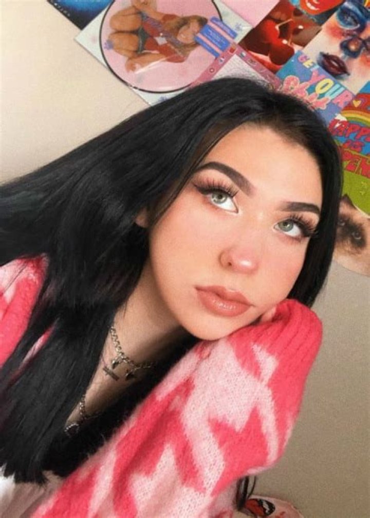 Addy Rae Tharp- Net Worth, Bio, Age, Boyfriend, Height, Ethnicity, Career