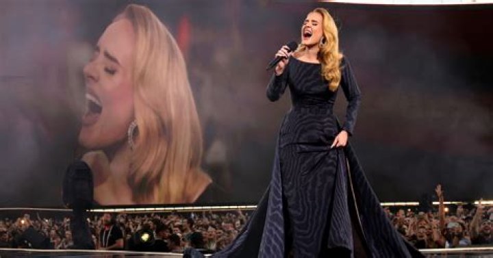 Adele breaks UK chart records