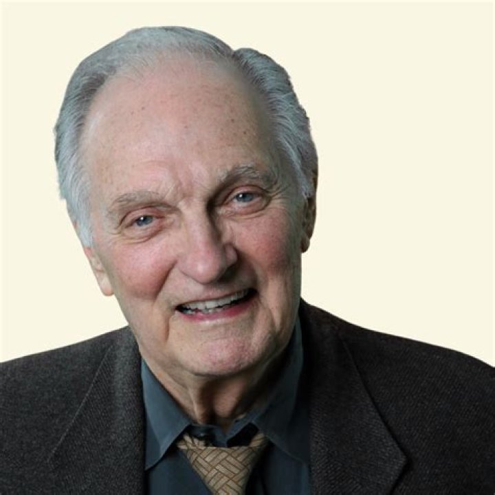 Alan Alda Net Worth, Age, Height, Bio, Birthday, Wiki!