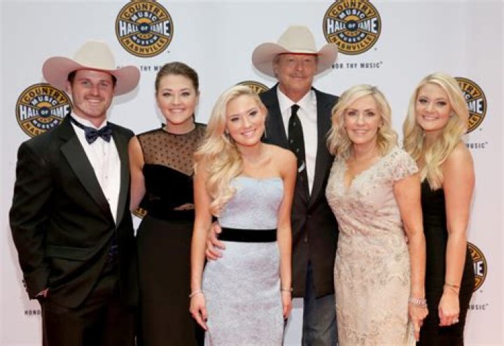 Alan Jackson Children: Mattie Denise Jackson, Alexandra Jane Jackson, Dani Grace Jackson