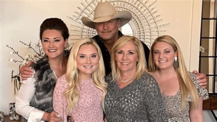 Alan Jackson Net Worth, Bio, Age, Wife, Children, Parents