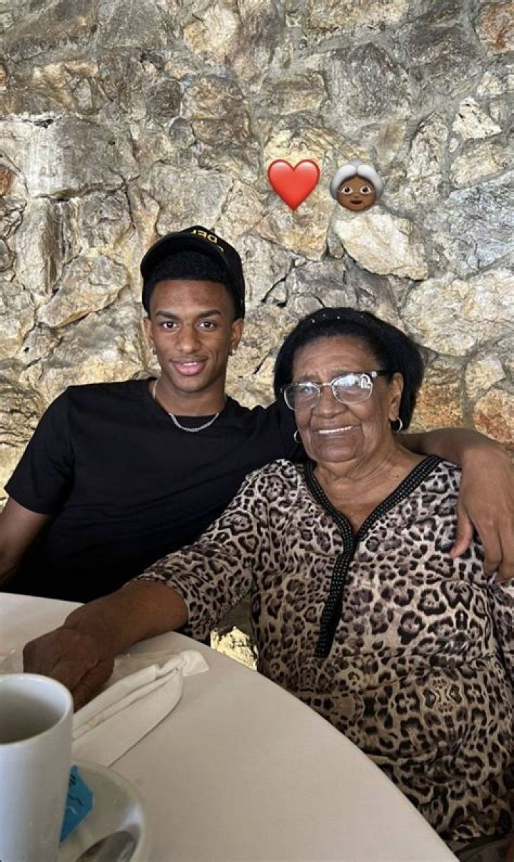 Who Are Alejandro Balde Parents? His Family Origin & Personal Life