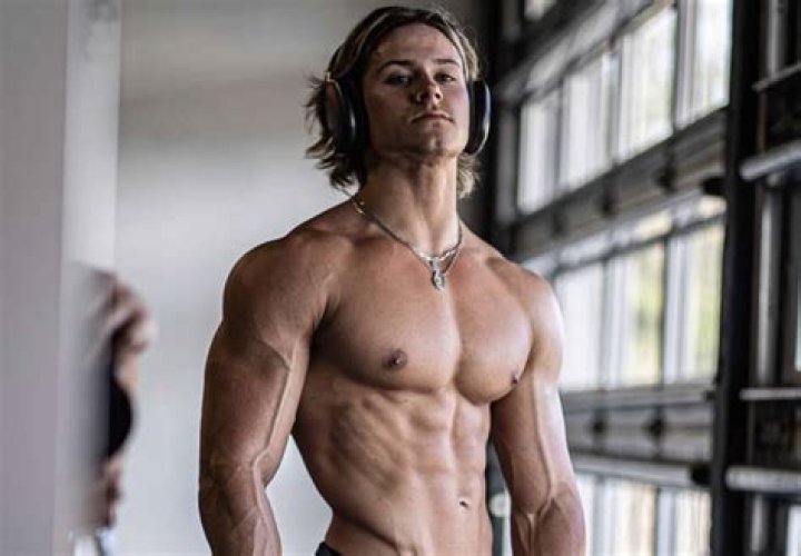 Alek Thomas Height: How Tall Is Alek Thomas?