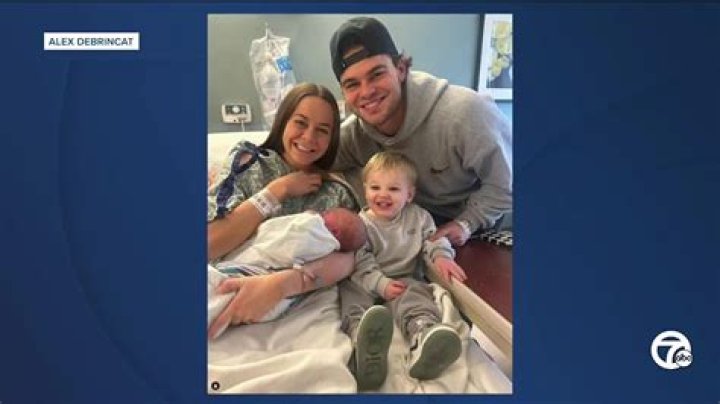 Alex DeBrincat Children: Does Alex DeBrincat Have Children?
