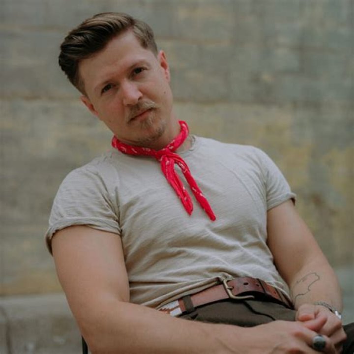 Alex Lambert - Net Worth, Age, Height, Birthday, Bio, Wiki!