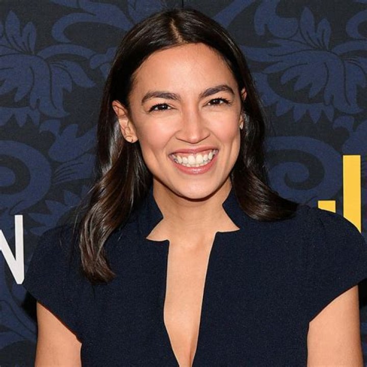 Alexandria Ocasio-Cortez Wiki, Age, Ethnicity, Boyfriend, Height, Net Worth, Career