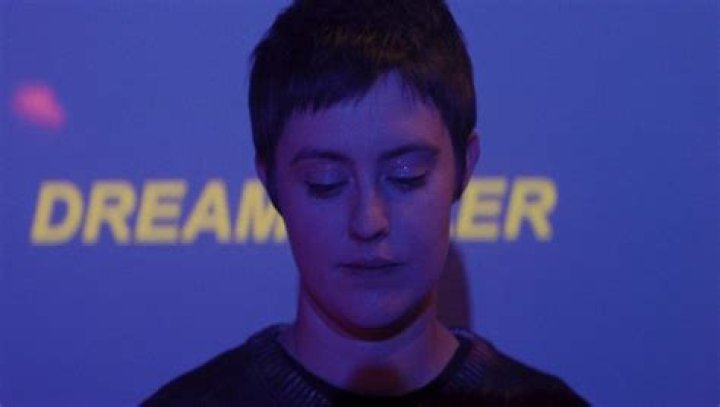 Ali Coyle Shares Her Warm and Pensive Offering “Dreamkiller” 