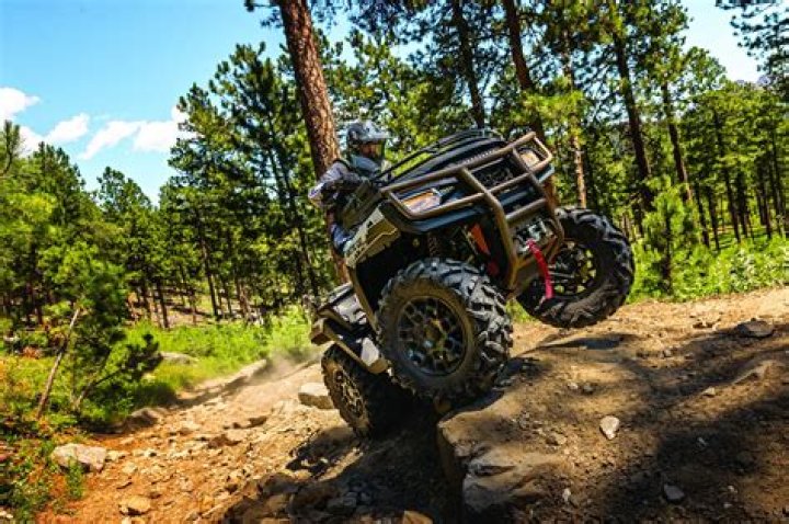 Explore Alicia Blythe Wiki Facts, Age, Height, Husband & Off Road Adventure