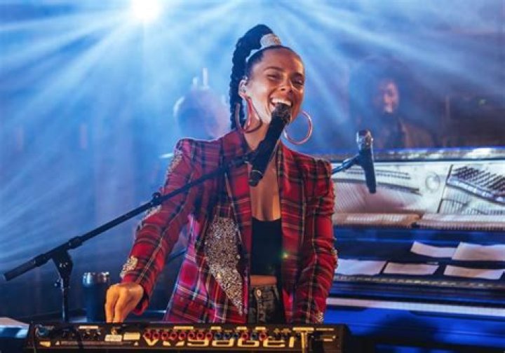 Alicia Keys Performs Tiny Desk Concert