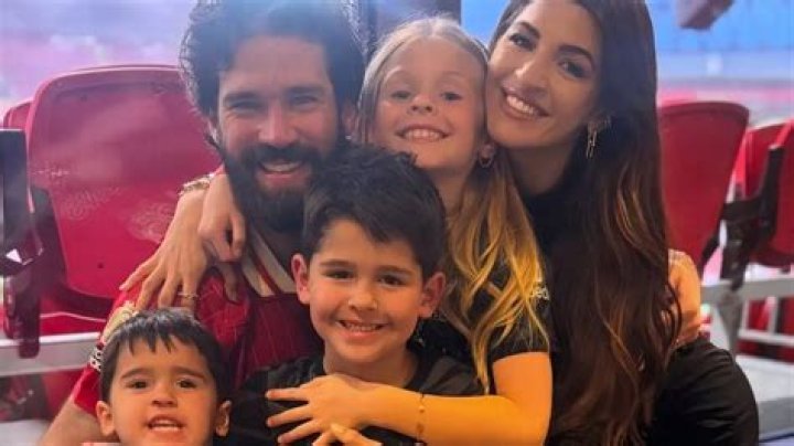 Alisson Becker Bio, Age, Wife, Parents, Children, Net Worth