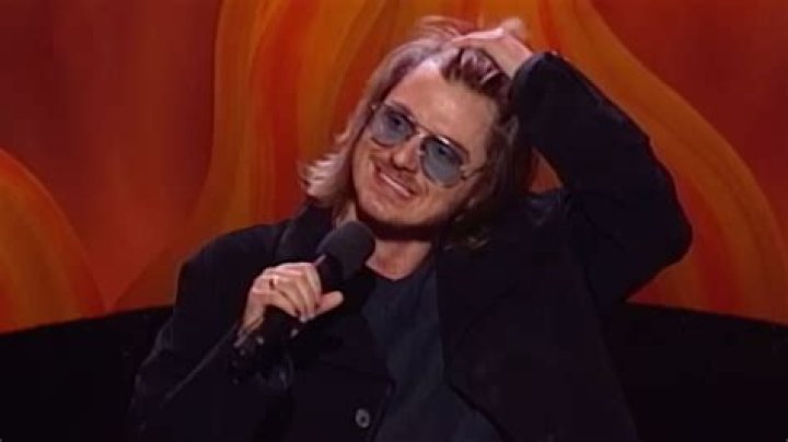 All You Should Know About Mitch Hedberg: Renowned American Comedian