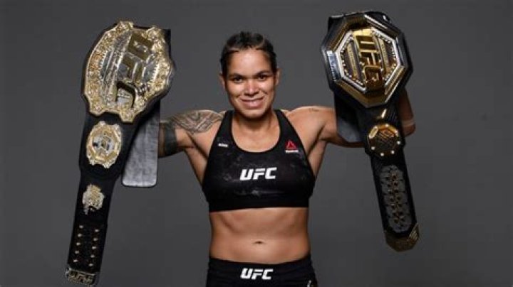 Amanda Nunes Bio, Age, Height, Career, Net Worth, Family