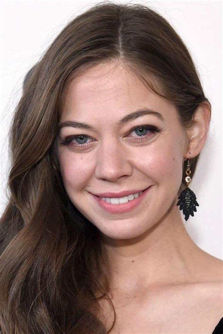 Analeigh Tipton Net Worth 2024, Age, Height, Bio, Birthday, Wiki!