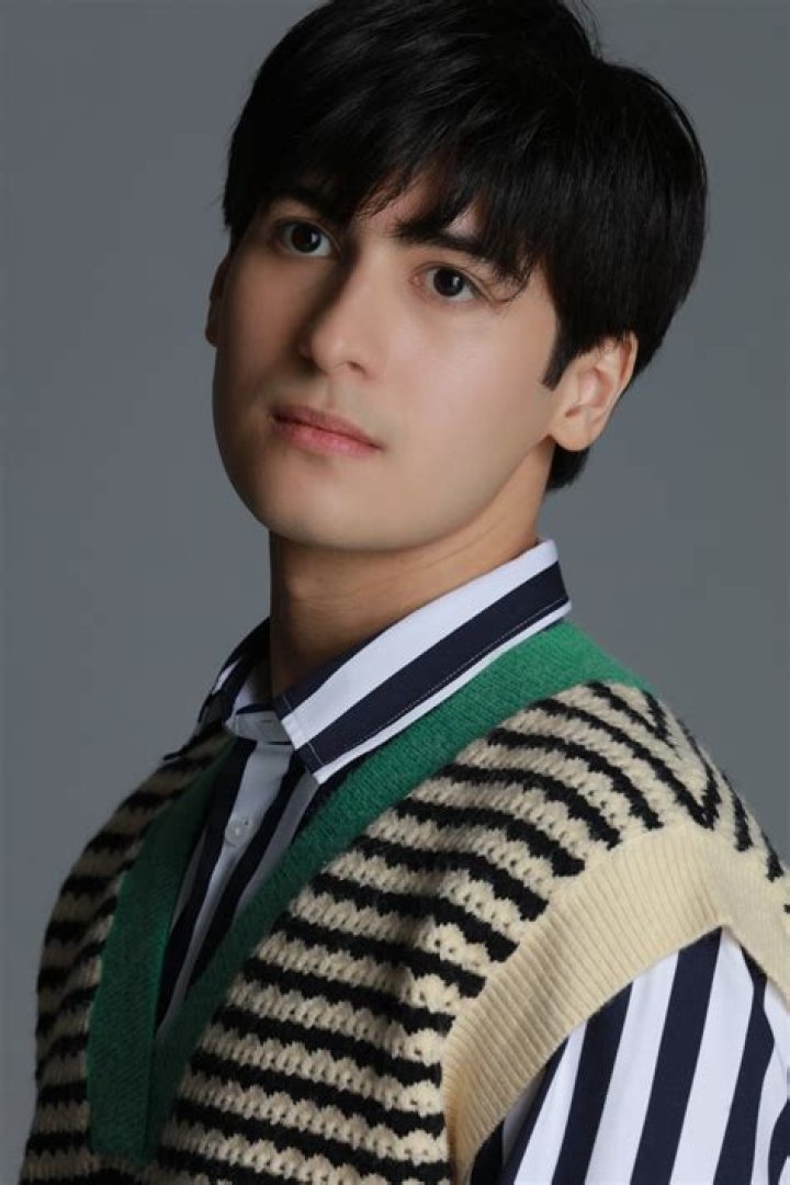 Andres Muhlach Net Worth, Age, Height, Bio, Birthday, Wiki!