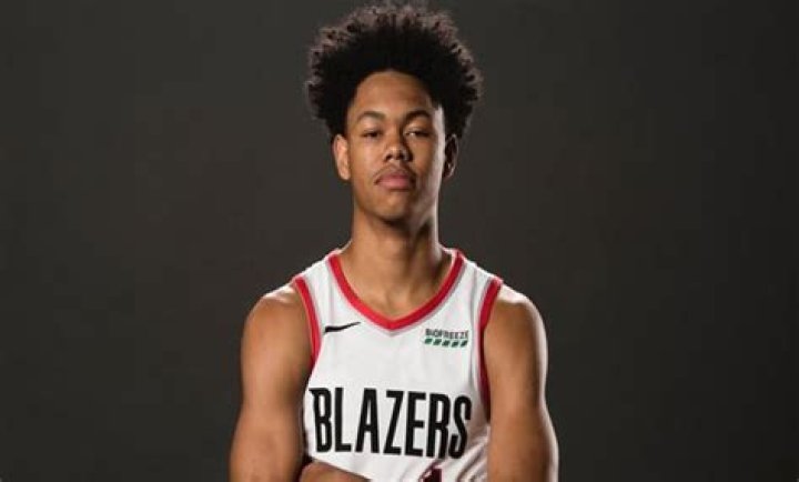 Know About Anfernee Simons; Stats, College, Salary, Contract, Dating