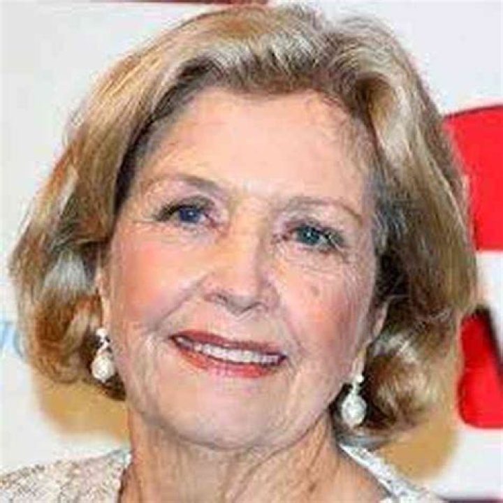 Anne Reid Net Worth, Age, Height