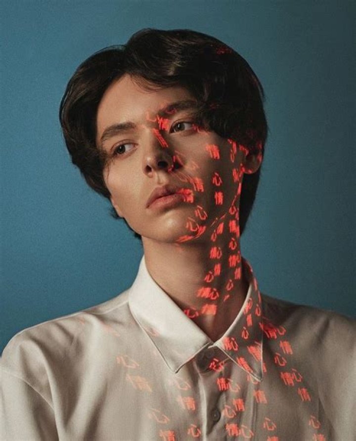 Artist 101: Kristian Kostov - CelebMix