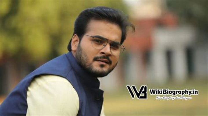 Arvind Akela Kallu- Wiki, Age, Height, Net Worth, Wife, Ethnicity