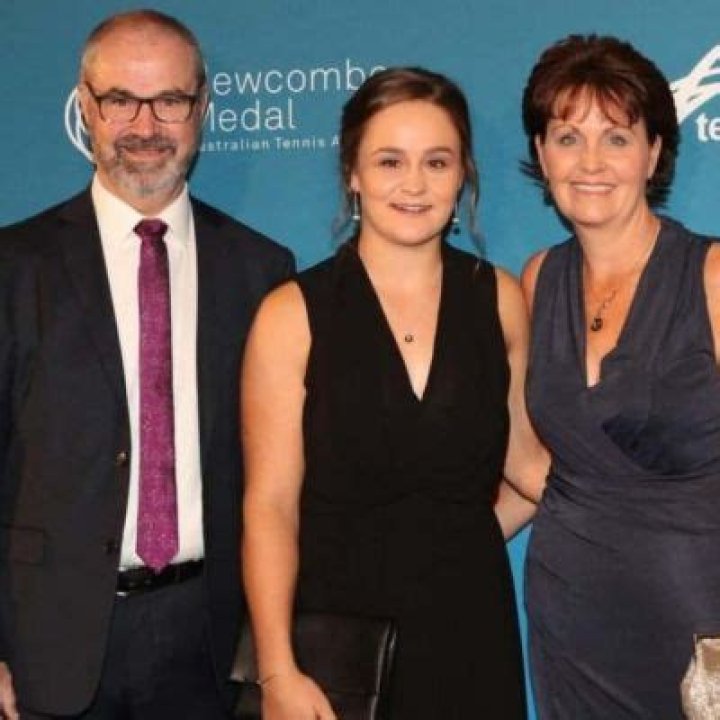 Ash Barty Parents: Who Are Robert Barty And Josie Barty? Ethnicity And Family