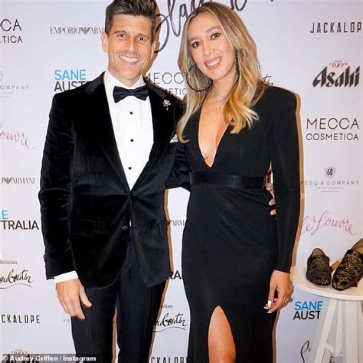 Meet Osher Günsberg’s wife Audrey Griffen. Explore her Wiki Bio, Background, and Net Worth