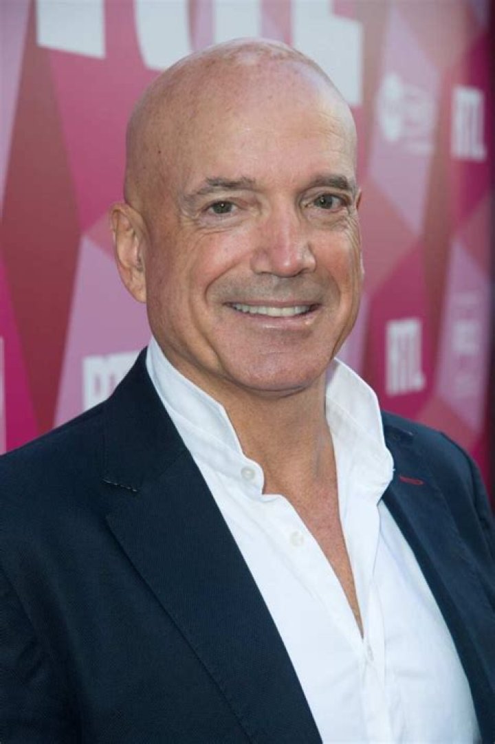 Aujourd’Hui Evelyne Dhéliat Et Son Nouveau Compagnon