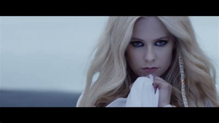 Avril Lavigne unveils beautiful 'Head Above Water' video