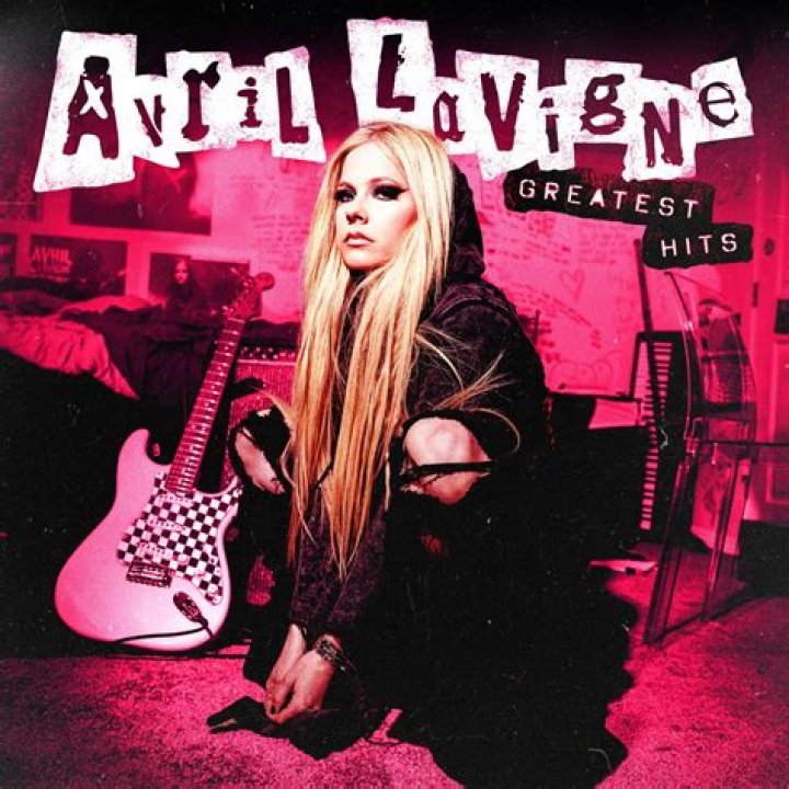 Avril Lavigne: Meet The Canadian Icon of Unique Pop-Punk Sound