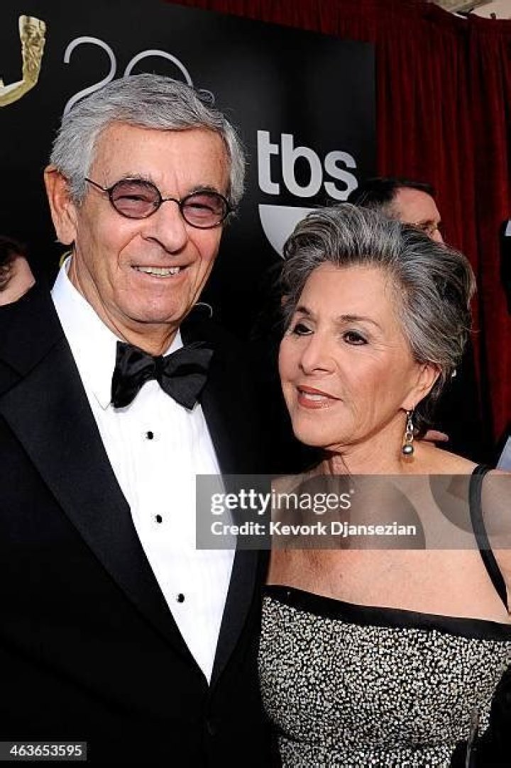 Barbara Boxer Husband: Is Barbara Boxer Married?