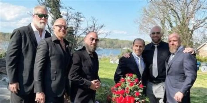 Barbara Walters Biography: Spouse, Age, Cause Of Death, Net Worth, Daughter, Family, Height