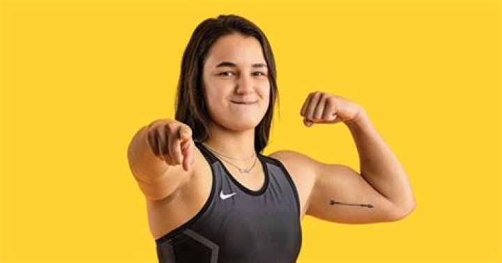 Bella Mir Net Worth, Age, Height, Bio, Birthday, Wiki!