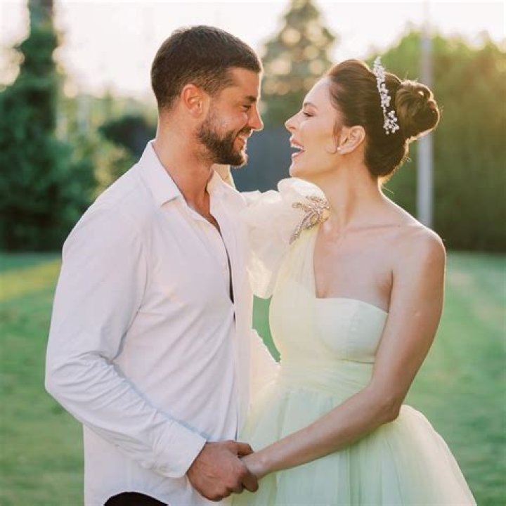 Berk Oktay Net Worth, Age, Height, Bio, Birthday, Wiki!