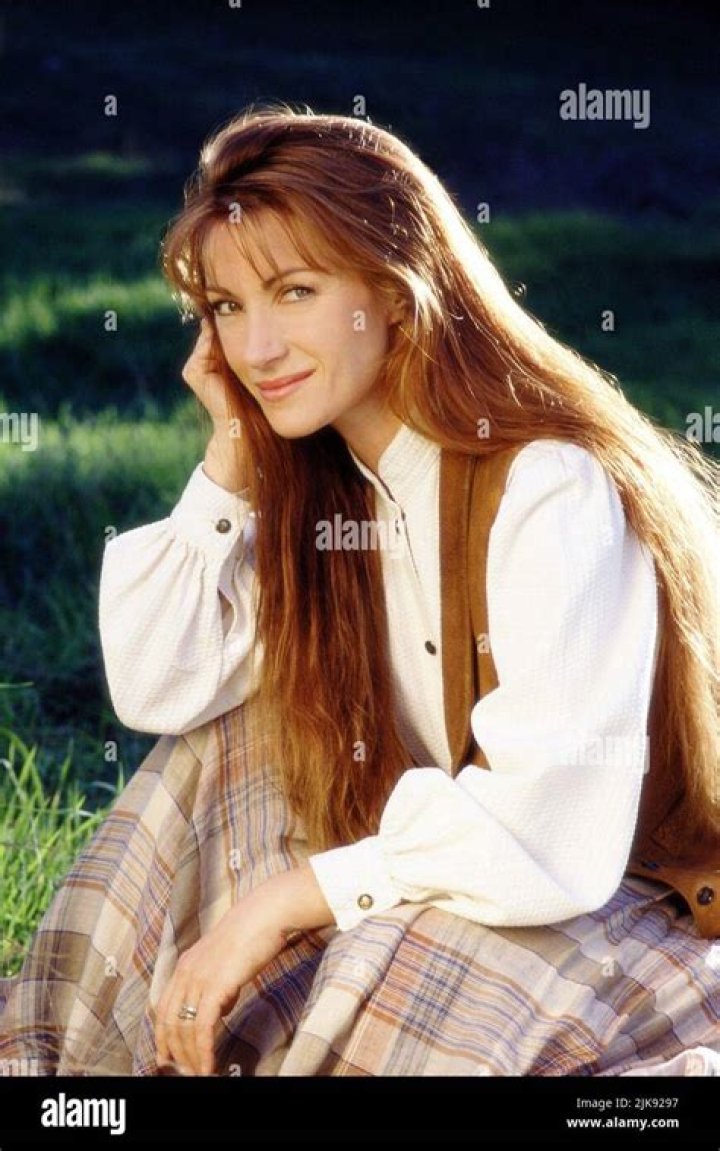 Beth Sullivan - Net Worth, Age, Height, Birthday, Bio, Wiki!