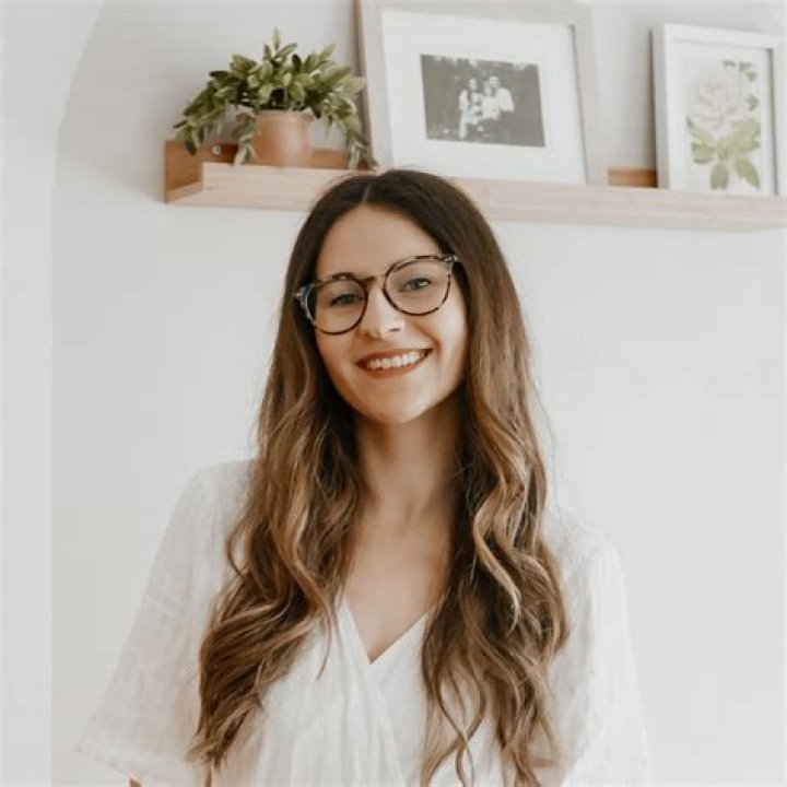 Bethany Fontaine Net Worth, Age, Height, Bio, Birthday, Wiki!