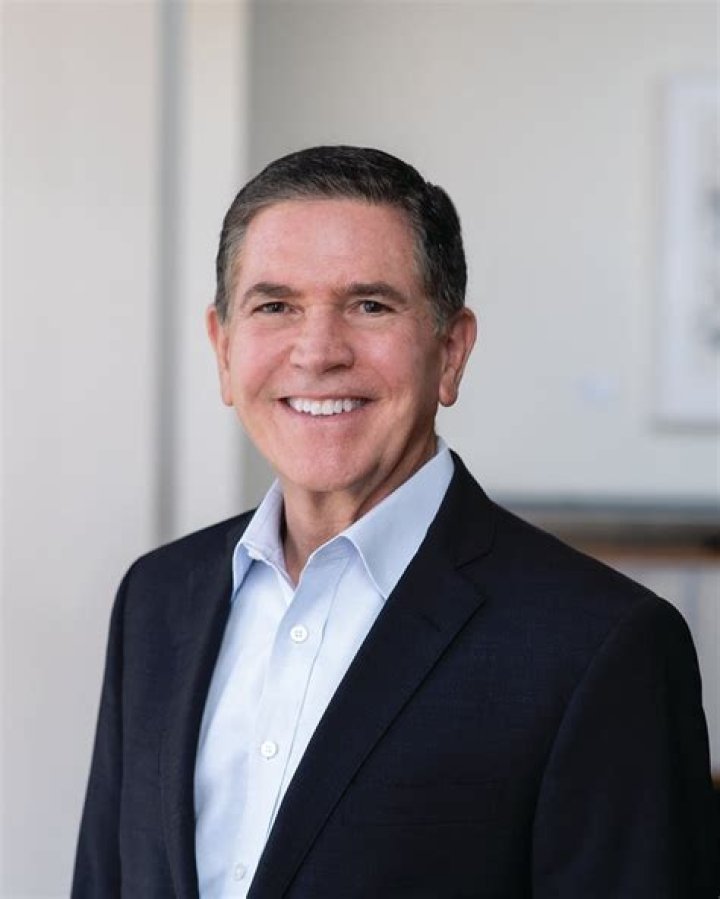 Fame | Bob Graziano net worth and salary income estimation Apr, 2024