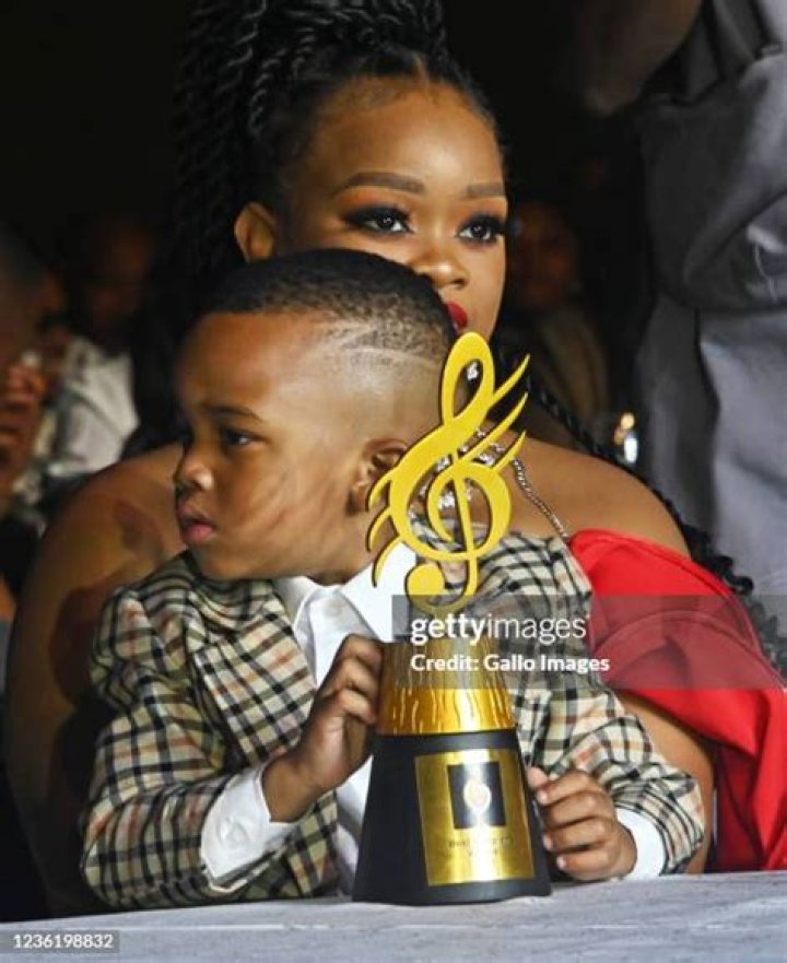 Boohle Biography: Husband, Real Name, Age, Boyfriend, Net Worth, Songs, Albums