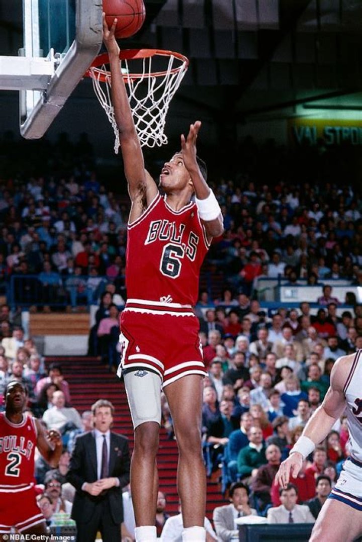 Fame | Brad Sellers net worth and salary income estimation Jan, 2024