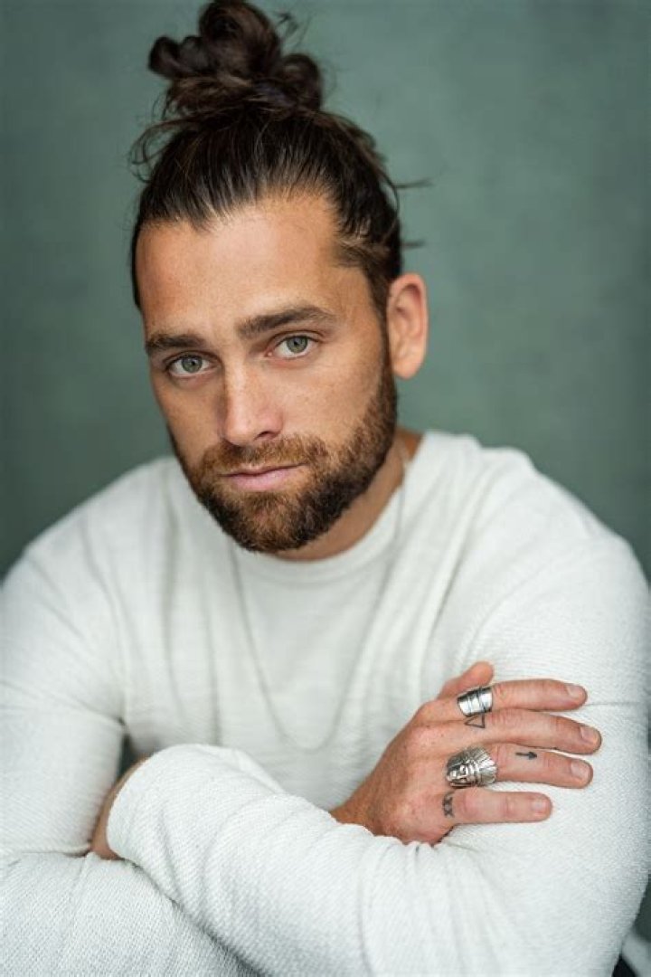 Fame | Bradley Jaden net worth and salary income estimation Jan, 2024