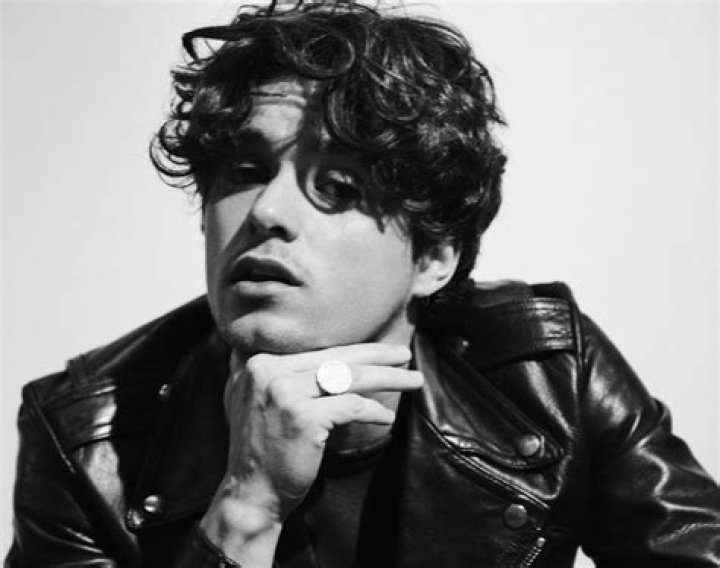 Bradley Simpson shares emotionally charged debut single 'Cry At The Moon'