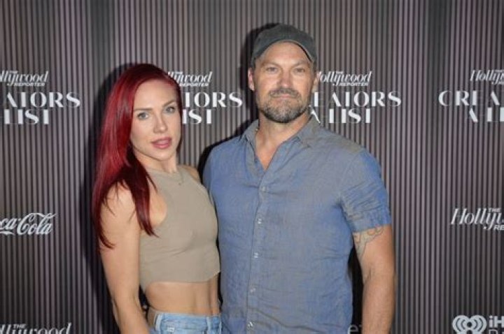 Who is Brian Branch dating?