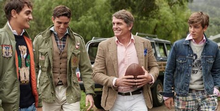 Fame | Buzzy Kerbox net worth and salary income estimation Jan, 2024