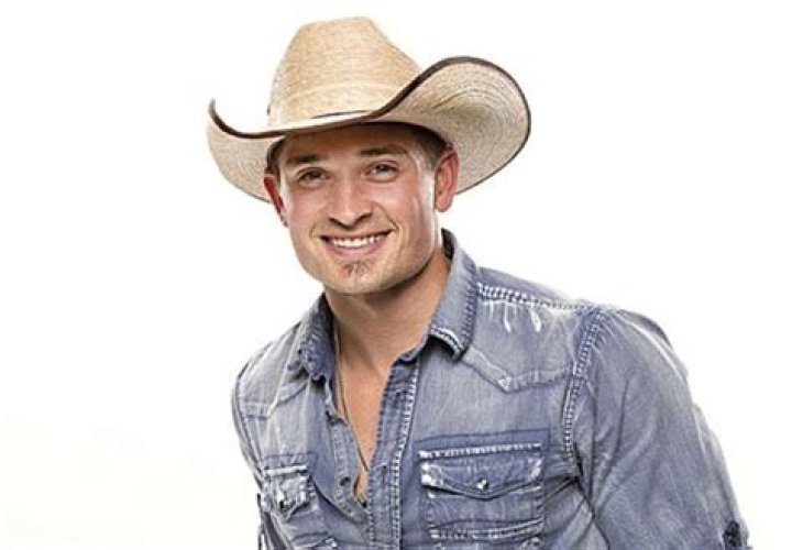 Caleb Reynolds Ex Big Brother Contestant Joins Survivor Season 32: Evacuated Island Early Due To Heat Exhaustion?