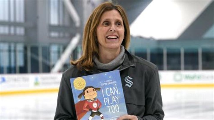 Fame | Cammi Granato net worth and salary income estimation Jan, 2024