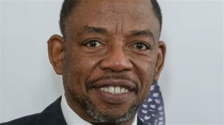 Fame | Carl E. Douglas net worth and salary income estimation Apr, 2024