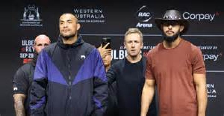 Carlos Ulberg Parents: Who are the parents of Carlos Ulberg?