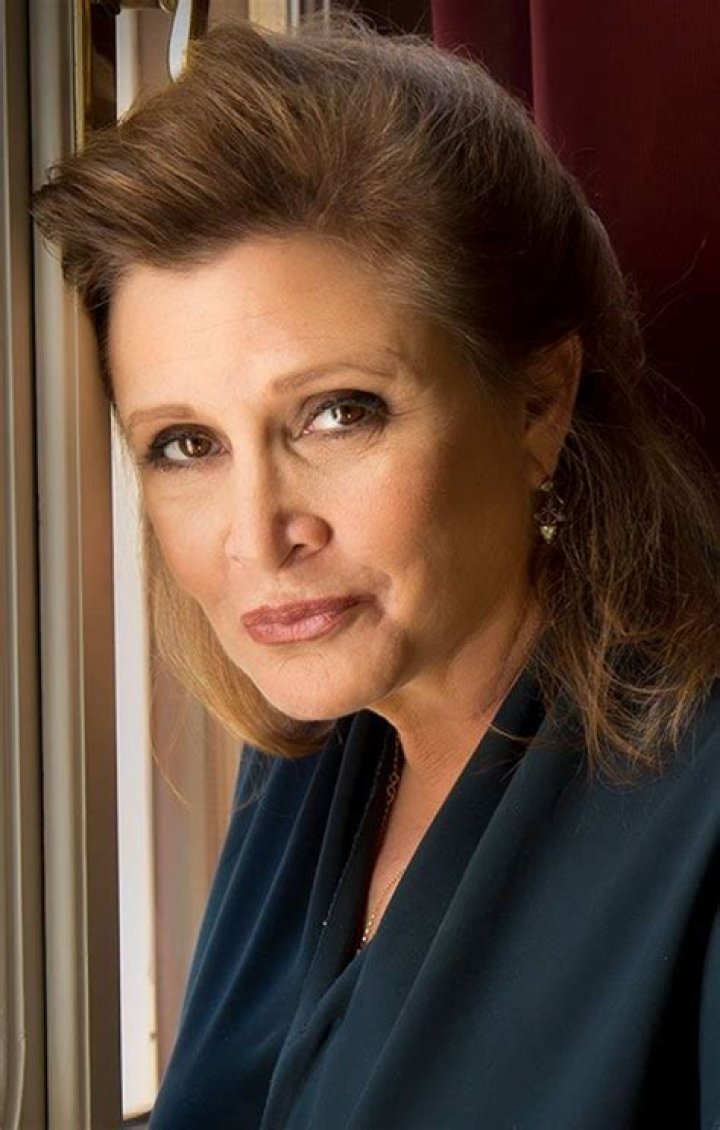 Carrie Fisher Bio, Death, Age, Career, Net Worth, Family