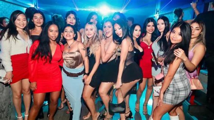 Taylor Swift Disses Kanye West At 2016 Grammy Awards – War Rages On!