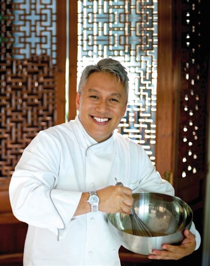 Chef Wan - Net Worth, Age, Height, Birthday, Bio, Wiki!