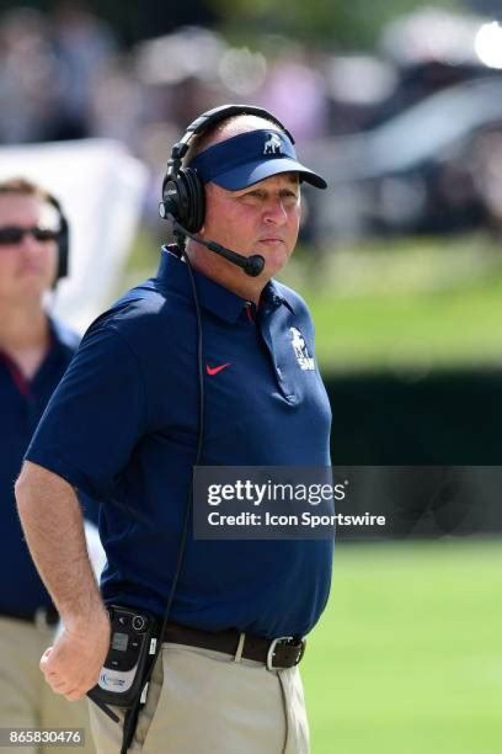 Fame | Chris Hatcher (American football) net worth and salary income estimation Jan, 2024